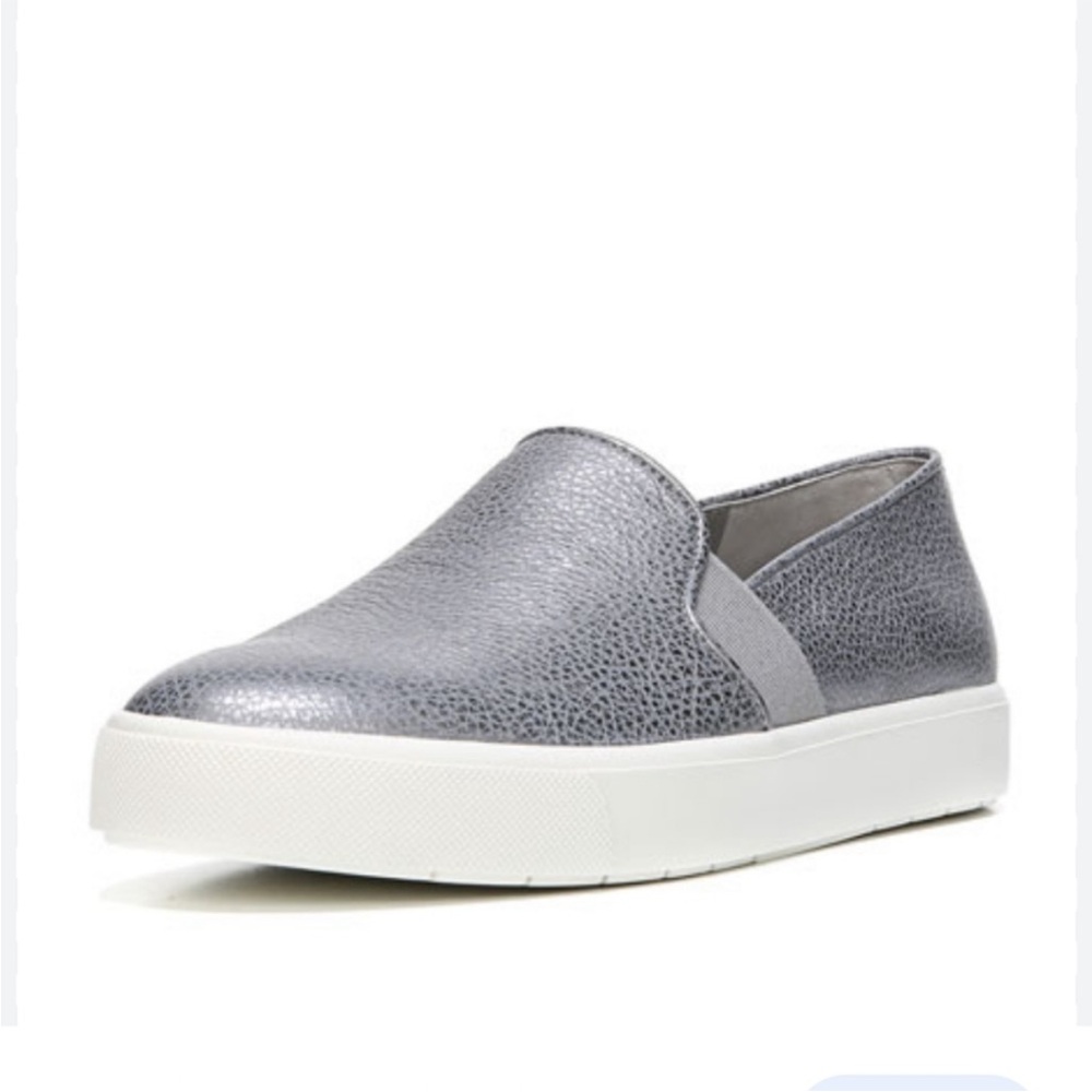 Vince Blair Slip On Sneaker Gunmetal Silver Metallic Size 9